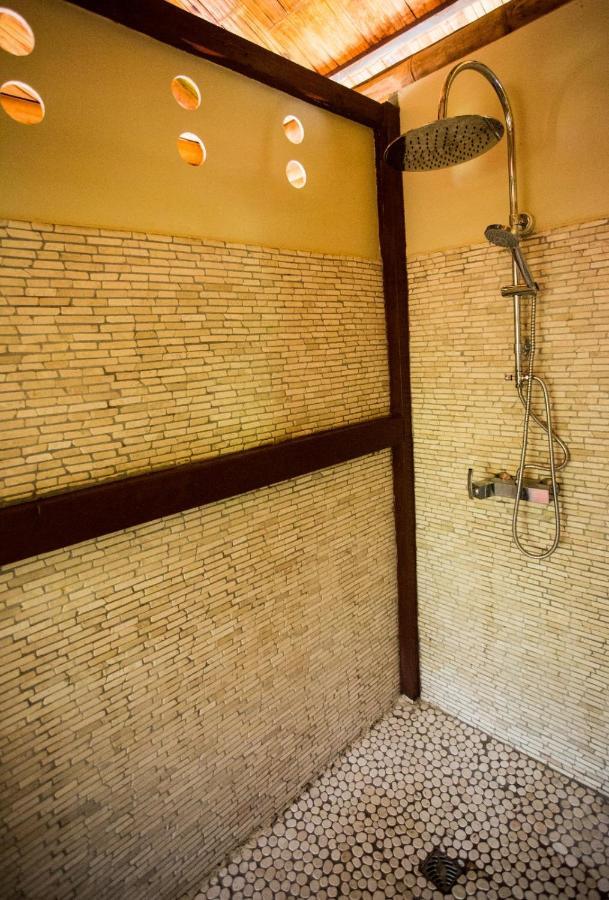 Shuit Bambou Villa La Trinité Kültér fotó